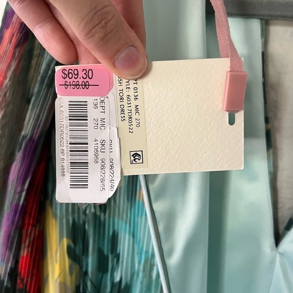 AlexMarie Tiered Simone Floral Long Sleeve Tie Waist VNeck Dress Women’s Size 6P - Picture 10 of 16